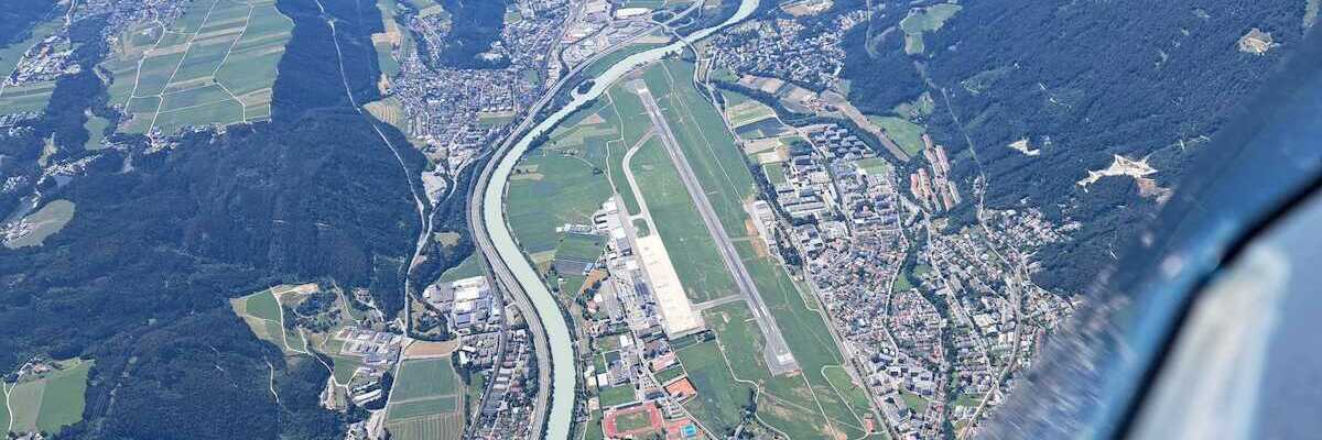 Flugwegposition um 12:24:34: Aufgenommen in der Nähe von Innsbruck, Österreich in 2730 Meter